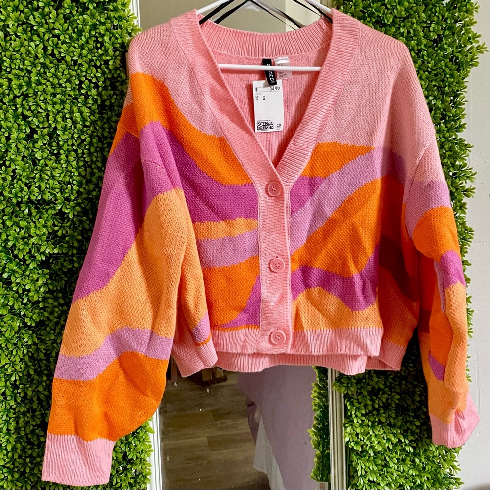H&M Groovy Cropped Jumper